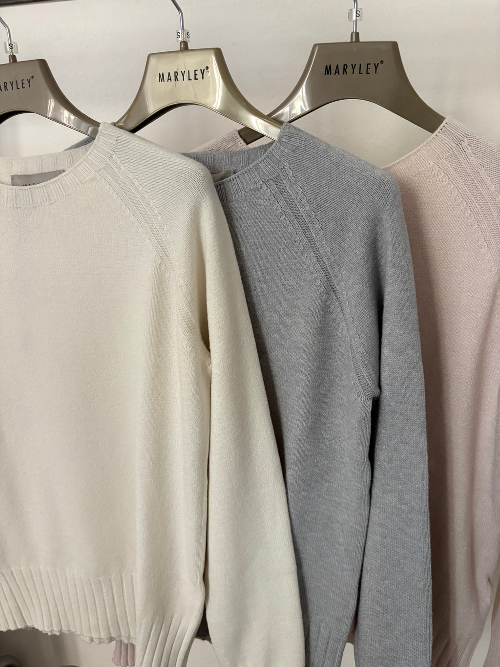 Maglioncino Girocollo Raglan