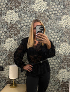 Blusa in Pizzo Nero
